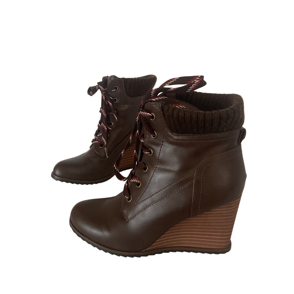 Nautica Women’s Brown Lace Up Wedge Ankle Boots Size 5.5 Knit Cuff